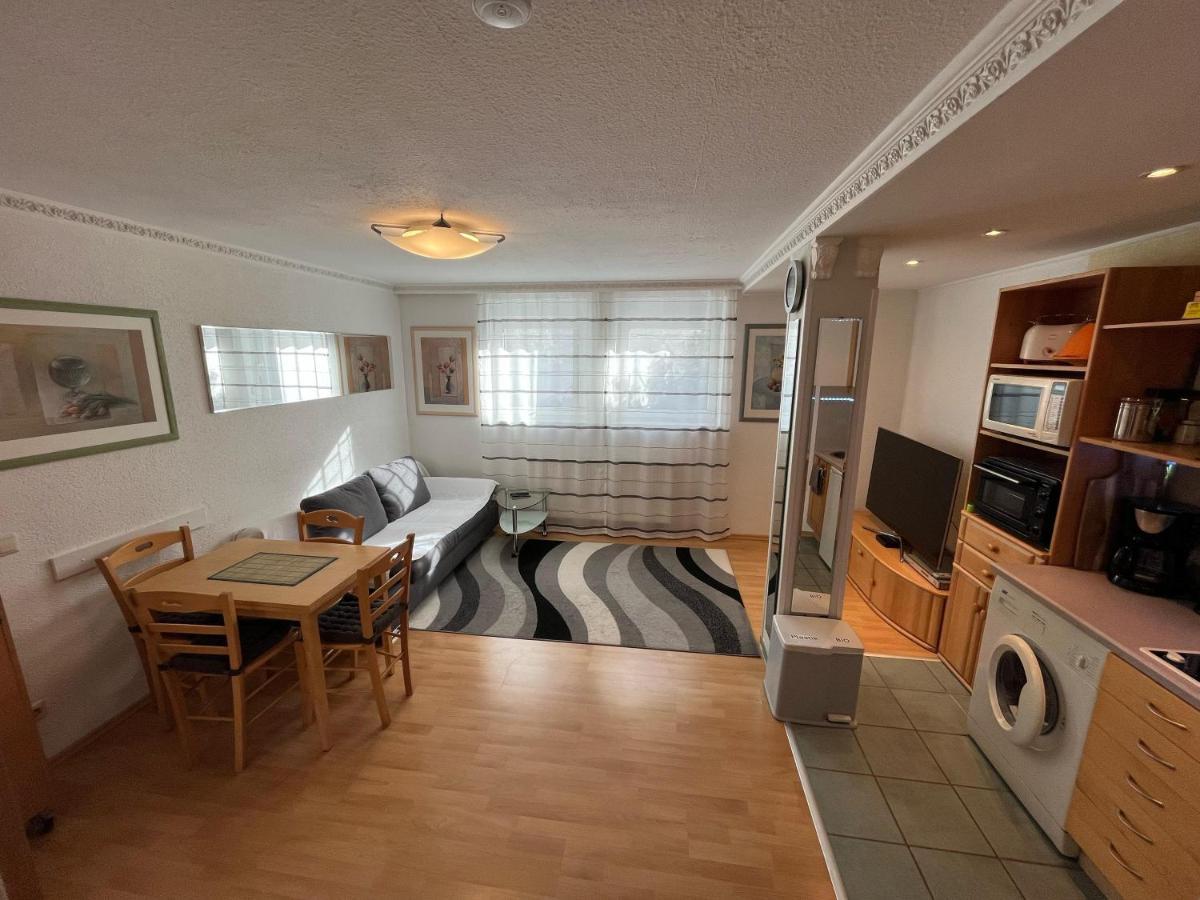 Ruhige Geraeumige Wohnung Pforzheim Exteriér fotografie
