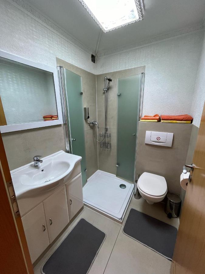 Ruhige Geraeumige Wohnung Pforzheim Exteriér fotografie